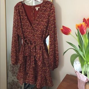 Ref Floral Long Sleeve Mini Dress